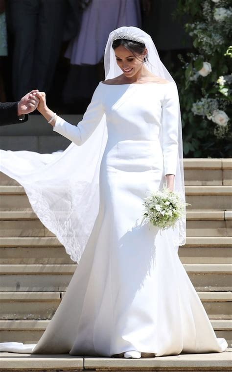 givenchy meghan markle wedding dress